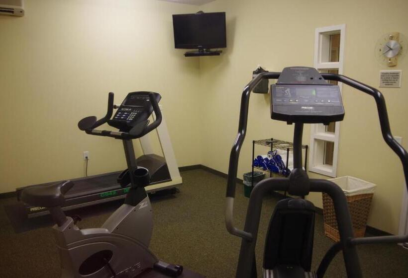 Grandstay Hotel & Suites Ames