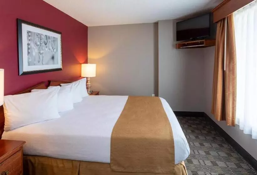 Grandstay Hotel & Suites Ames