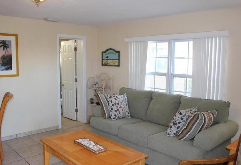 Hotel A Beach Retreat On Casey Key