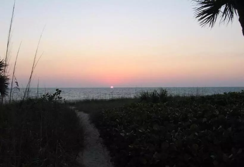 호텔 A Beach Retreat On Casey Key