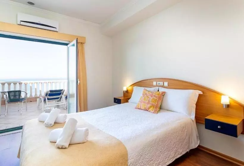 Отель Albergaria Pedra D'ouro