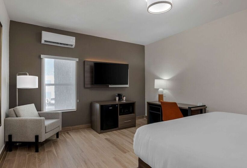 Отель Comfort Inn