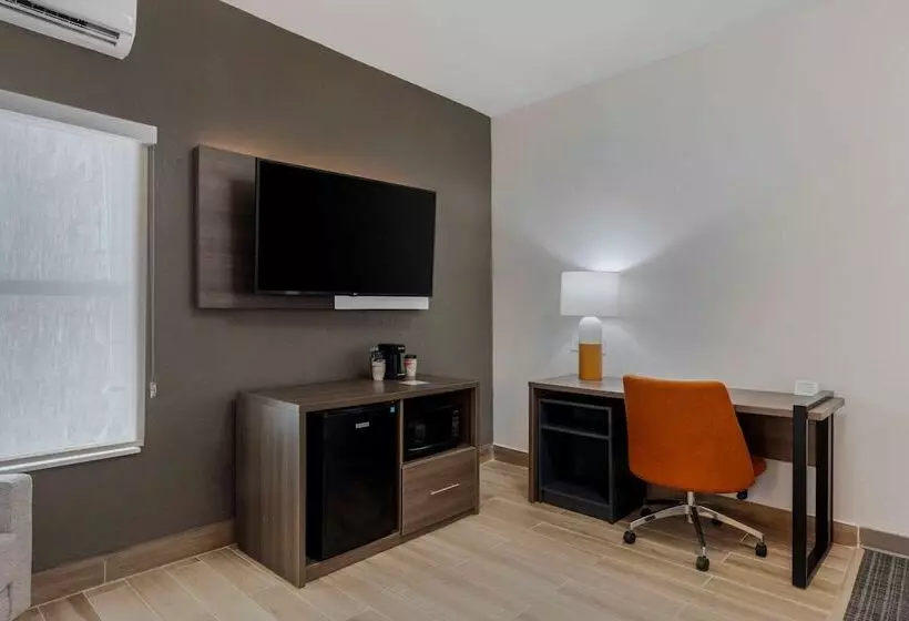 ホテル Comfort Inn