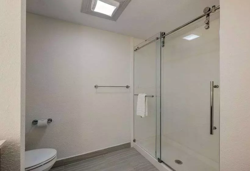 ホテル Comfort Inn