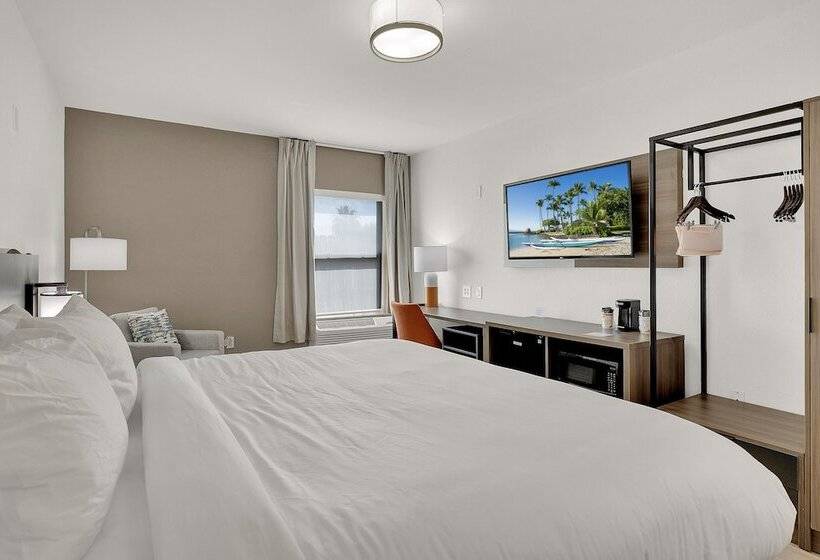 Отель Comfort Inn