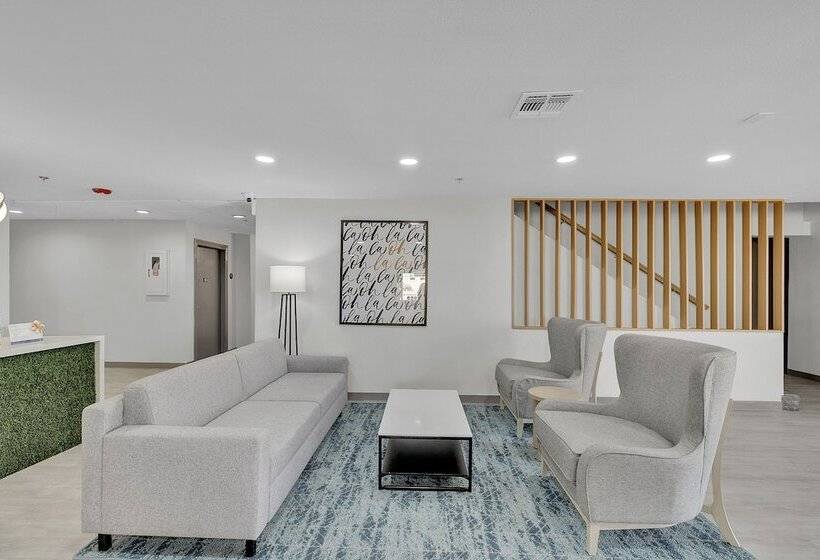 Отель Comfort Inn