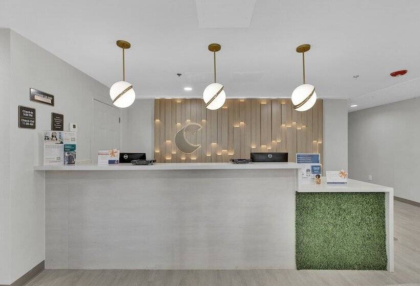 Отель Comfort Inn