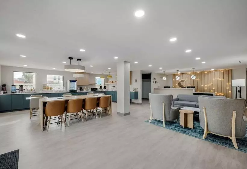 ホテル Comfort Inn