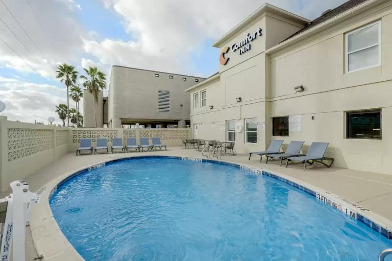 Отель Comfort Inn