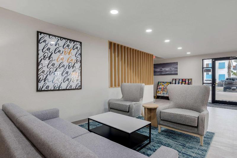 Отель Comfort Inn