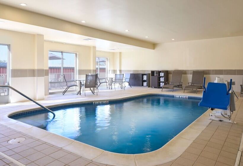 Отель Fairfield Inn And Suites By Marriott Winchester