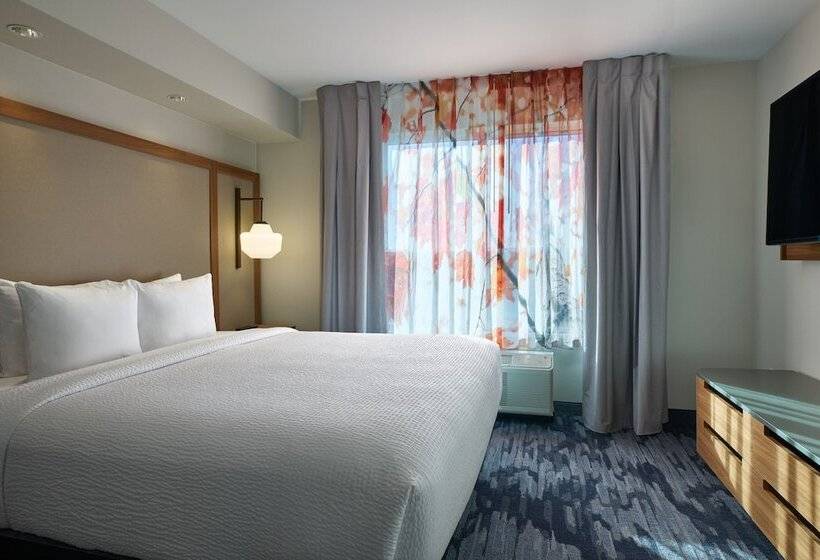 Отель Fairfield Inn And Suites By Marriott Winchester