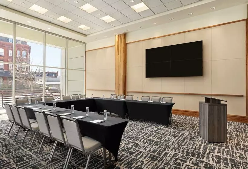 酒店 Homewood Suites By Hilton University City