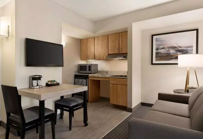 酒店 Homewood Suites By Hilton University City