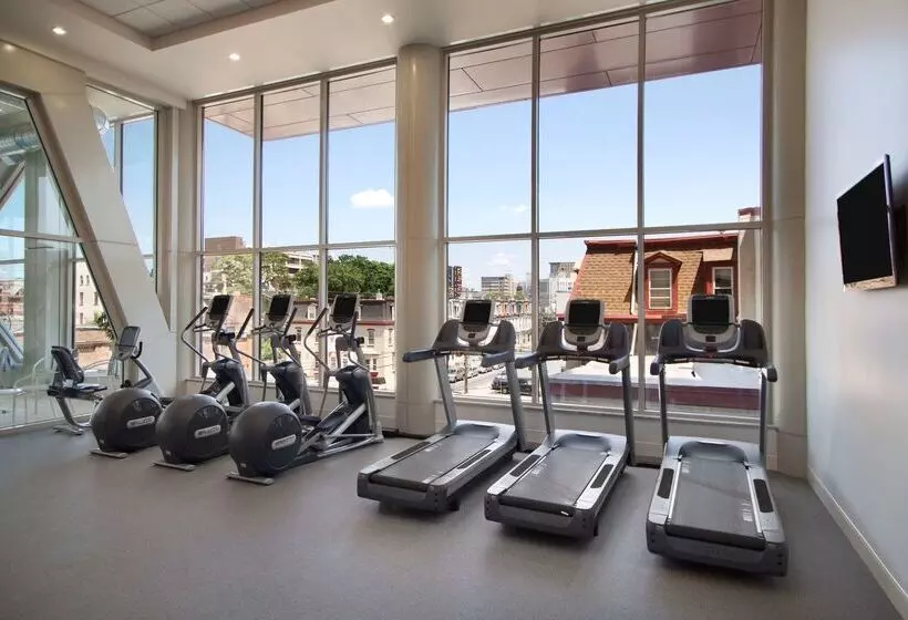 酒店 Homewood Suites By Hilton University City