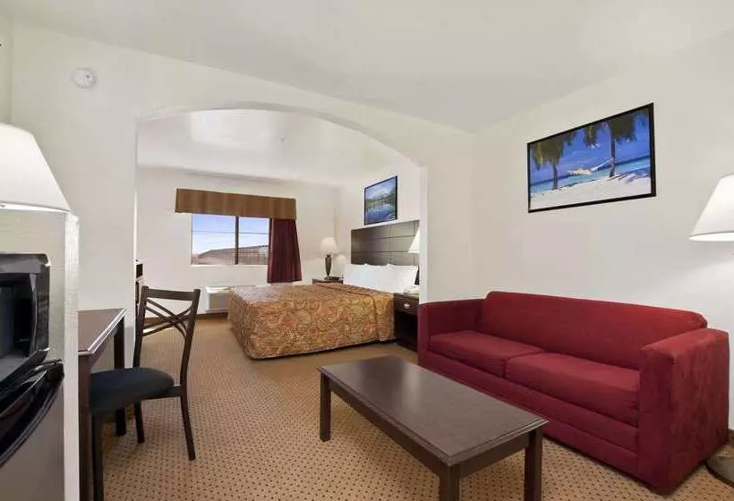 Отель Howard Johnson By Wyndham Lubbock Tx