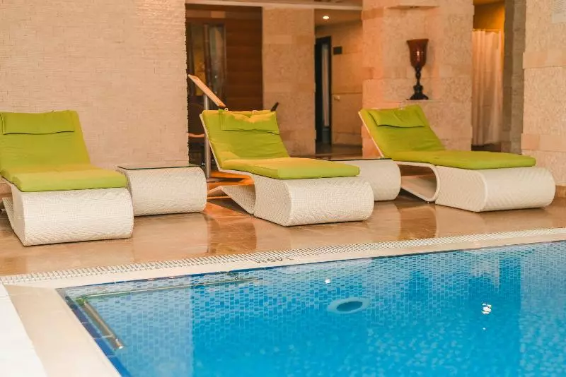 ホテル Point  Baku