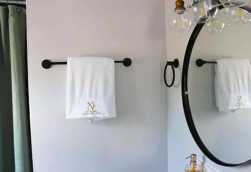 Отель The National