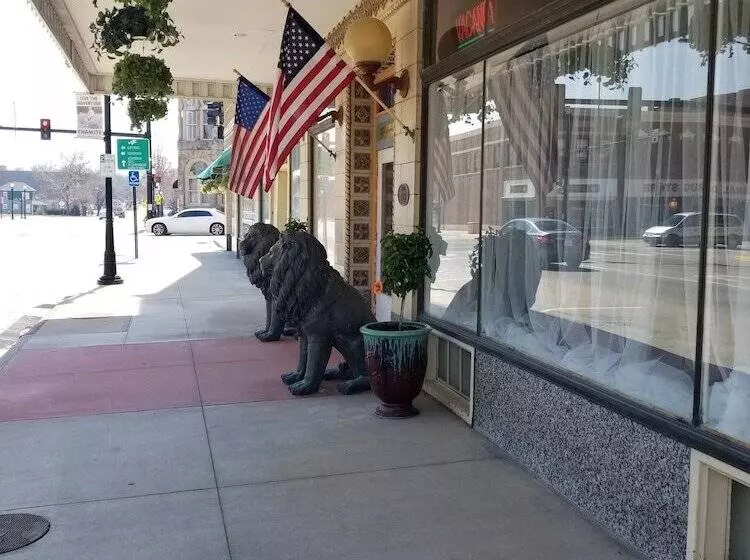 Отель Tioga Extended Stay