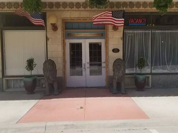 Отель Tioga Extended Stay