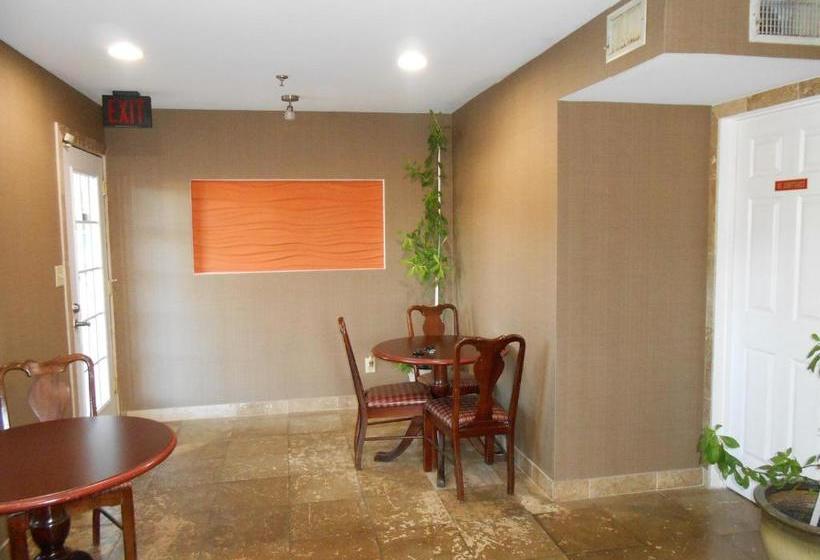 Мотель Glennville Inn