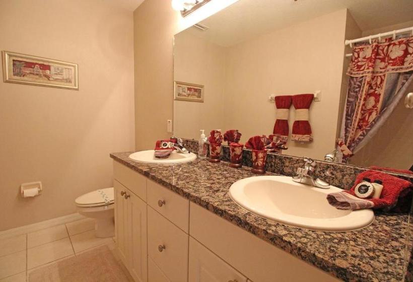 منتجع Van Der Valk Inverness