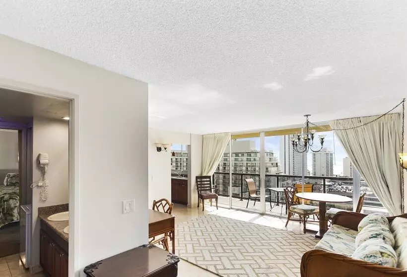 Waikiki Beach Condominiums