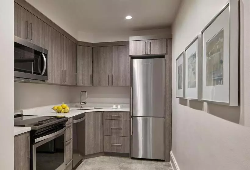 Aka Rittenhouse Square