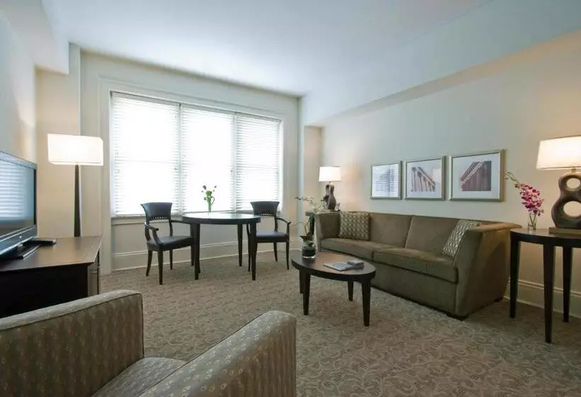 Aka Rittenhouse Square