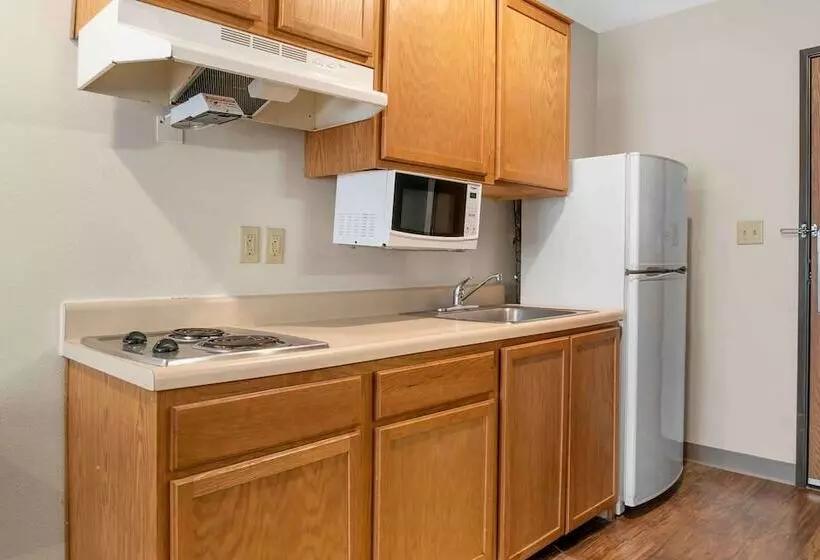 Extended Stay America Select Suites   Kalamazoo   West