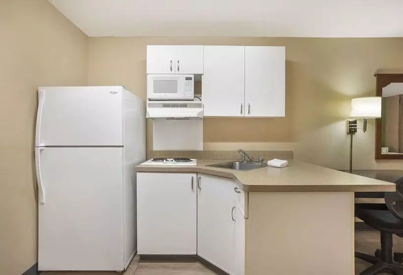 Extended Stay America Select Suites Columbia Stadium Blvd