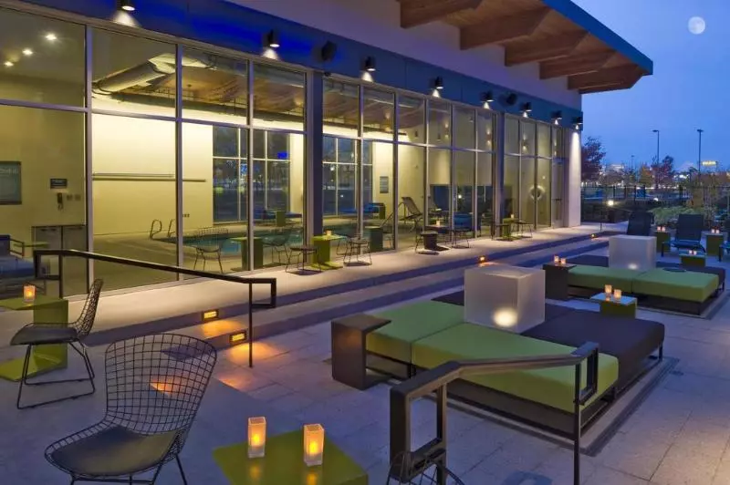 Aloft Portland Airport Hotel At Cascade Station