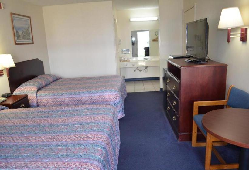 호텔 American Inn And Suites White Hall