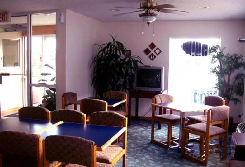 ホテル American Inn And Suites White Hall