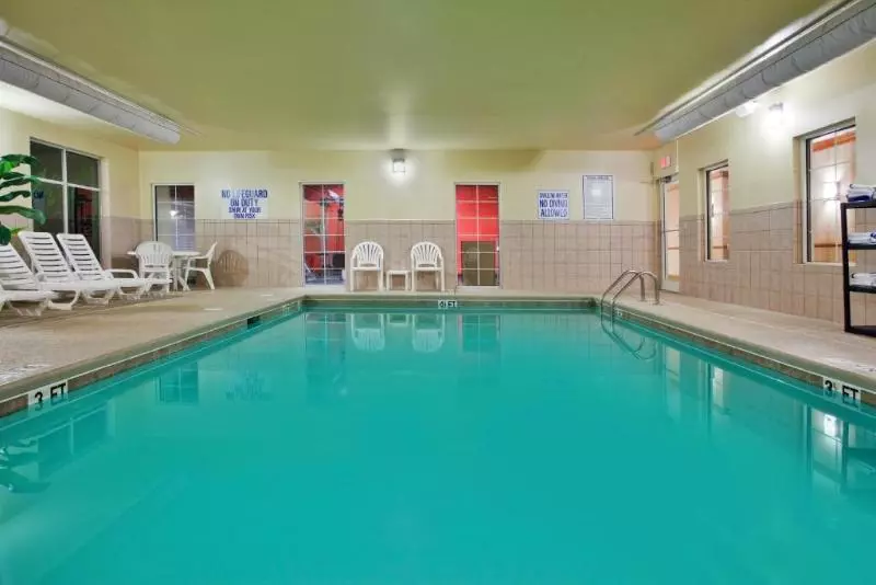 Отель Baymont By Wyndham Sumter