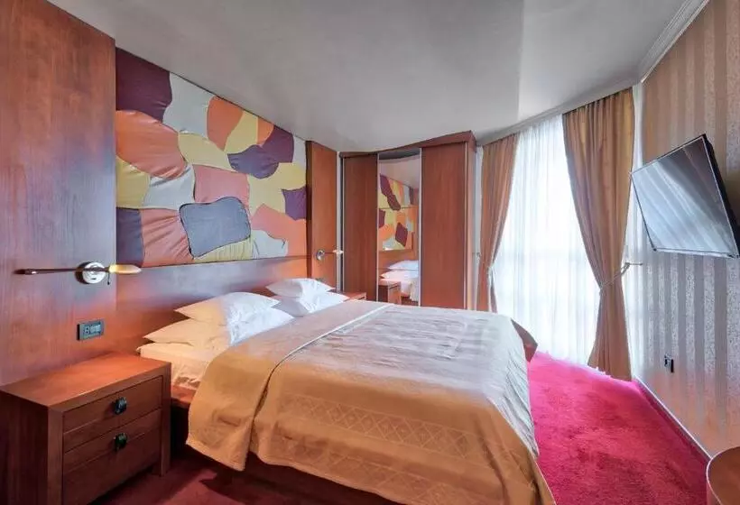 هتل Bosna Banja Luka