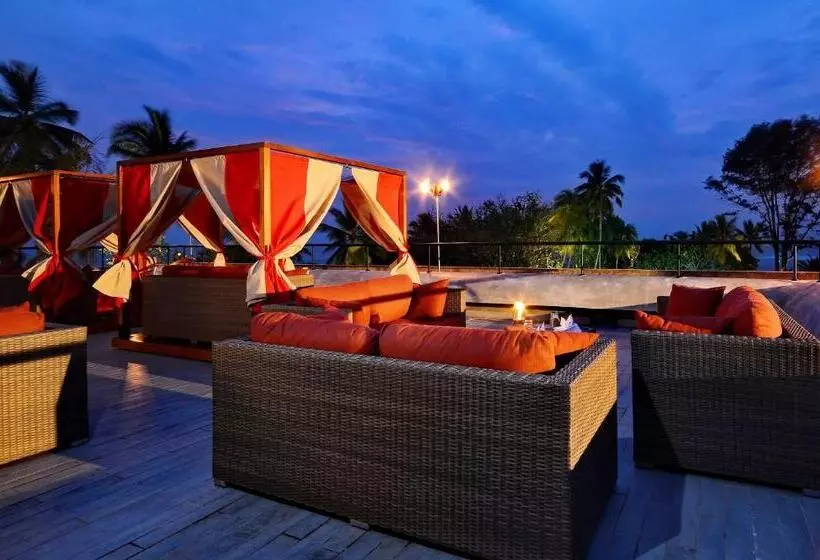 فندق Cinnamon Bey Beruwala