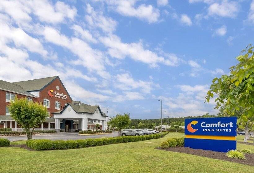 فندق Comfort Inn & Suites Hampton Near Coliseum