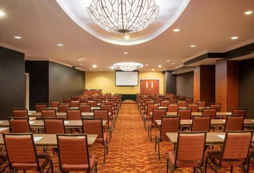 호텔 Courtyard Jacksonville Orange Park