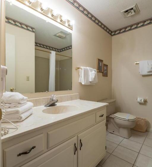 Отель Crown Resorts At Lake Tansi West