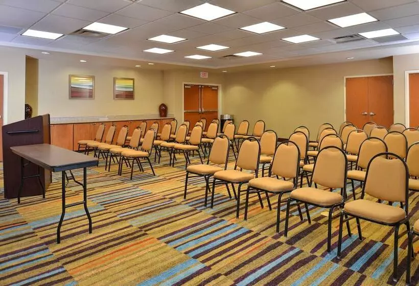 酒店 Fairfield Inn And Suites By Marriott Birmingham / Bessemer