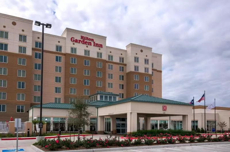 Otel Hilton Garden Inn Houston Nw America Plaza