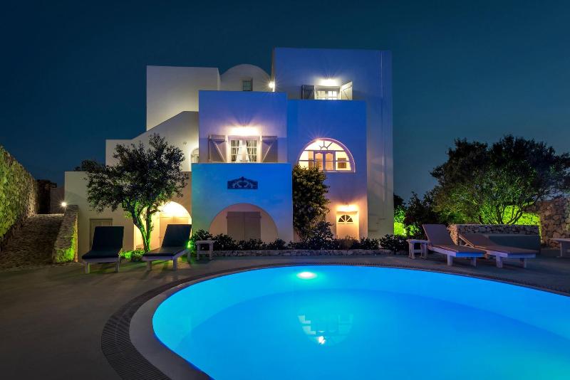 Hotel Lavarock Santorini