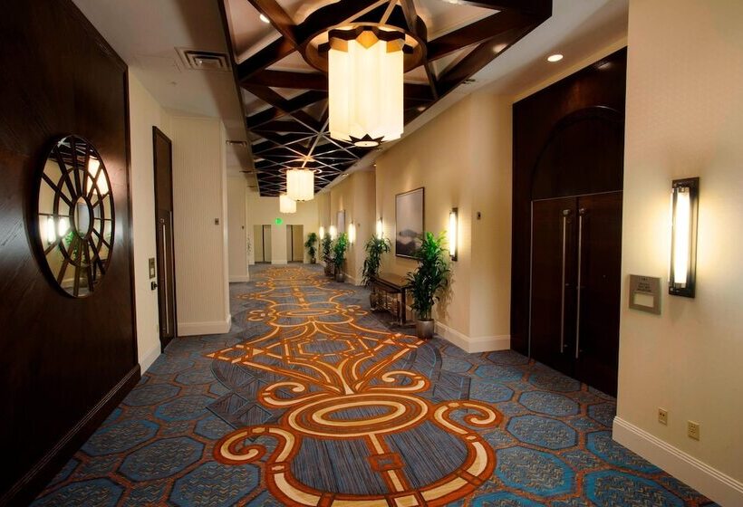 فندق Milwaukee Marriott Downtown