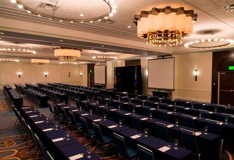 فندق Milwaukee Marriott Downtown