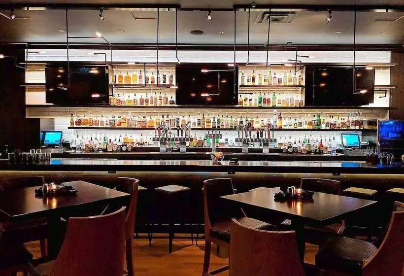 فندق Milwaukee Marriott Downtown