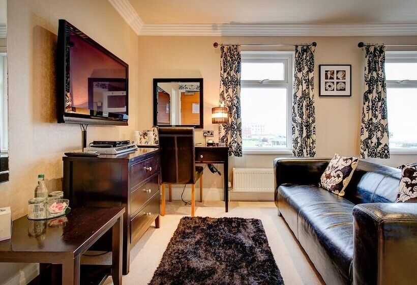 Hotel Number One South Beach