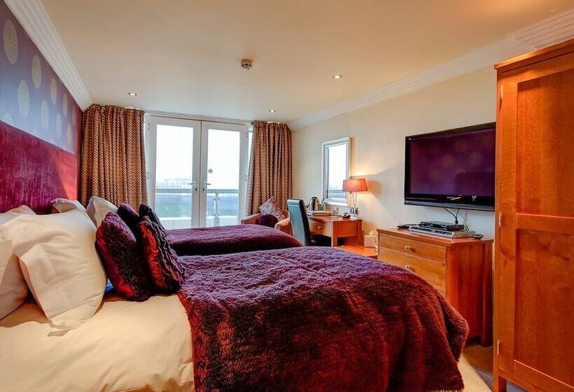 Hotel Number One South Beach