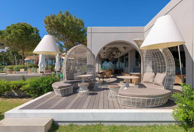 فندق Porto Angeli