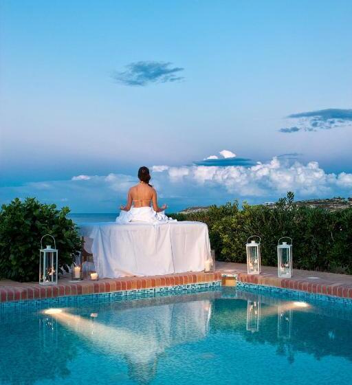 فندق Porto Angeli